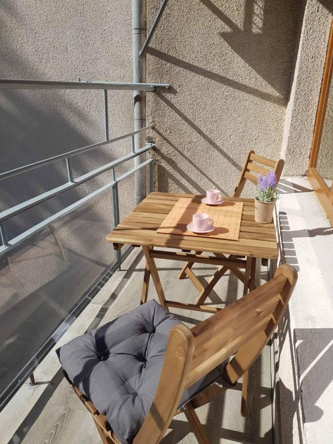 Jasmine Central Apartment Sofia Exterior photo